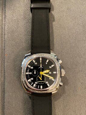 VINTAGE LOCMAN 1970 DIAMOND BEZEL BLACK CHRONOGRAPH WATCH